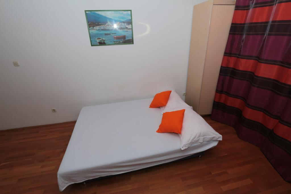 Central Beach Apartment 마카르스카 객실 사진